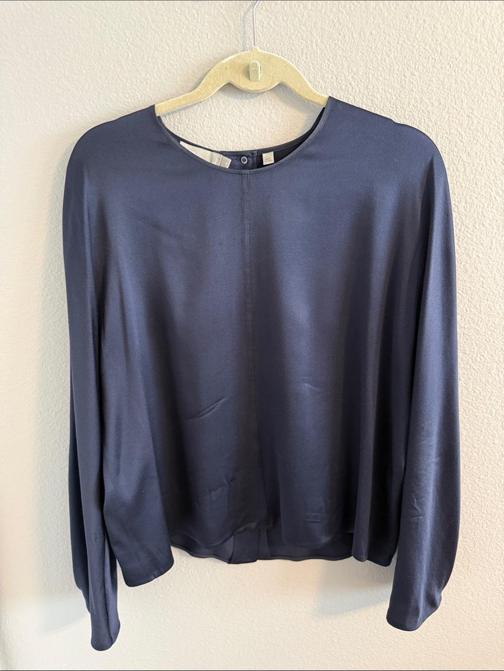 100% Silk Vince Navy Long-Sleeve Blouse
